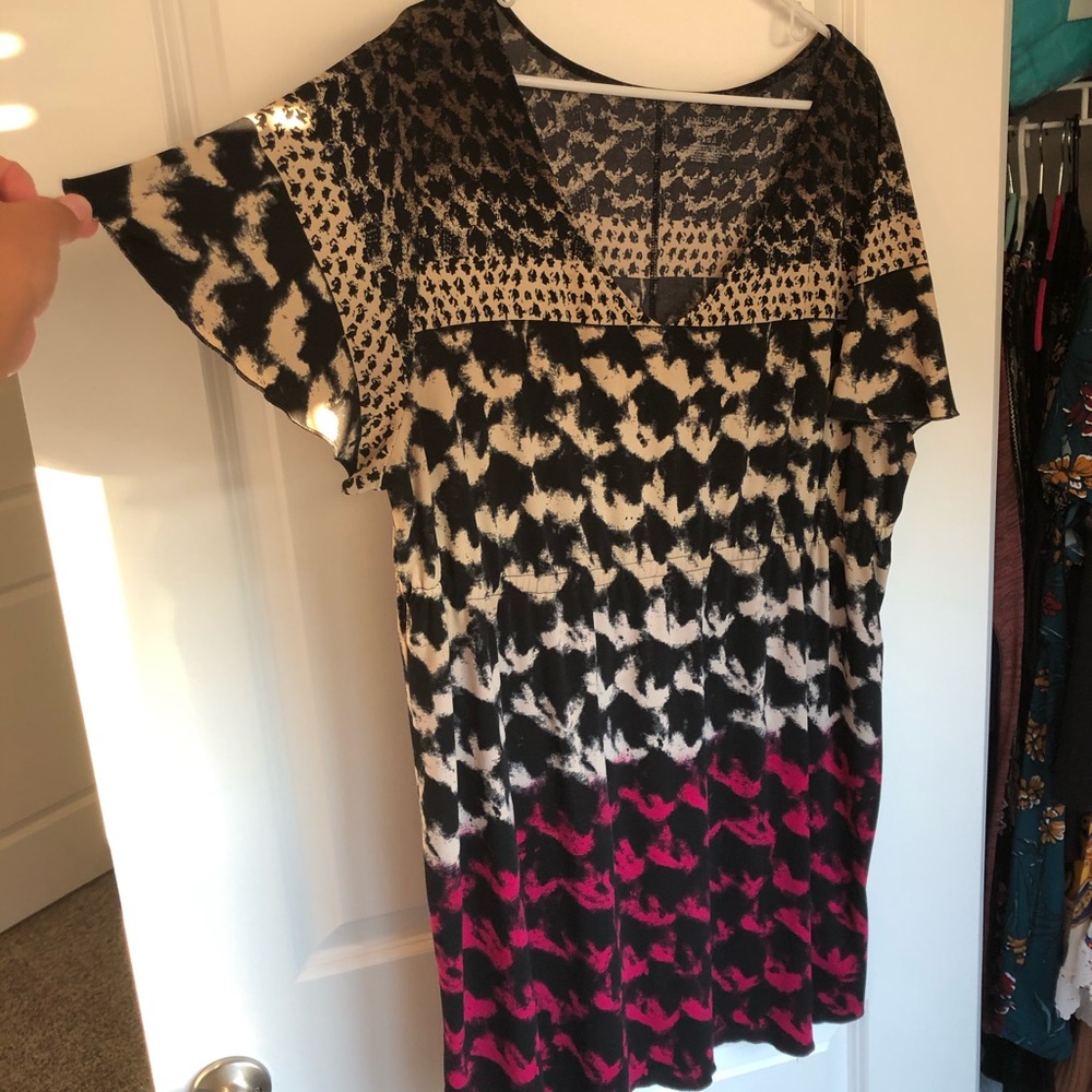 Lane Bryant Black Cream and Fuchsia Tie-Dye Tiered Midi Dress - Picture 5 of 15
